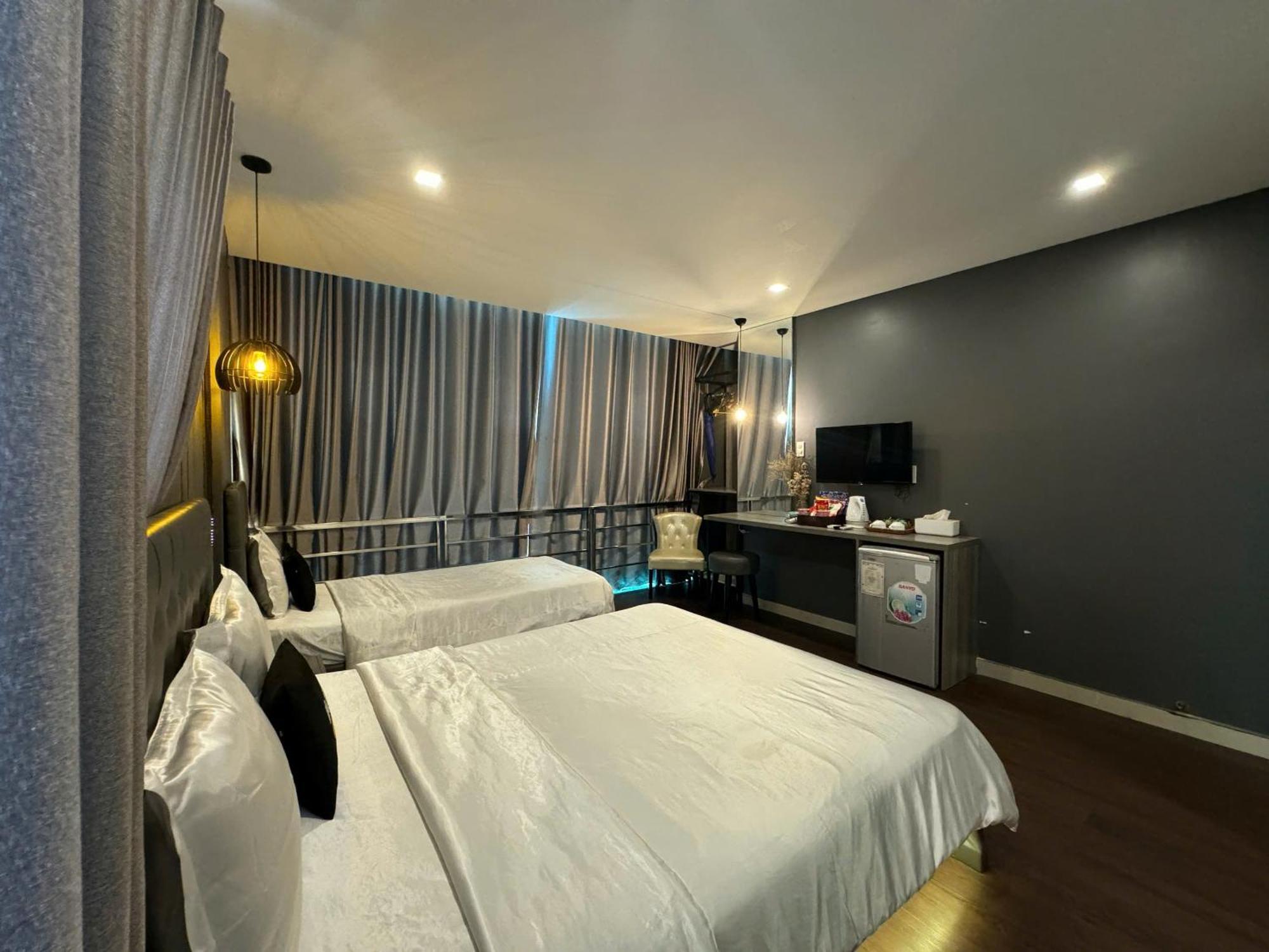 Hotel M&h Lux 3*