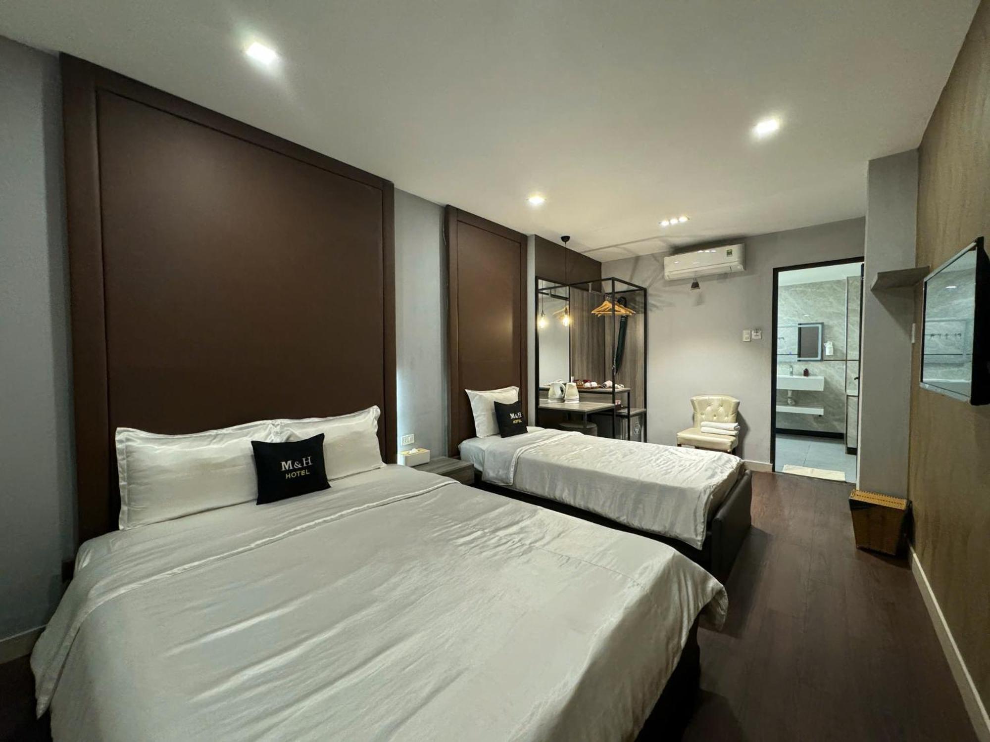 M&h Lux 3*