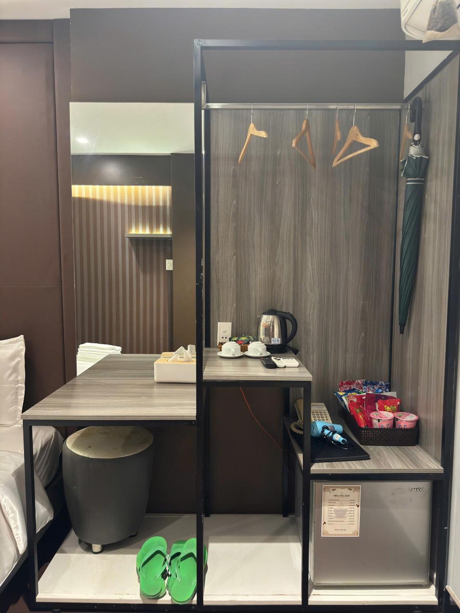 M&h Lux Hotel 3*