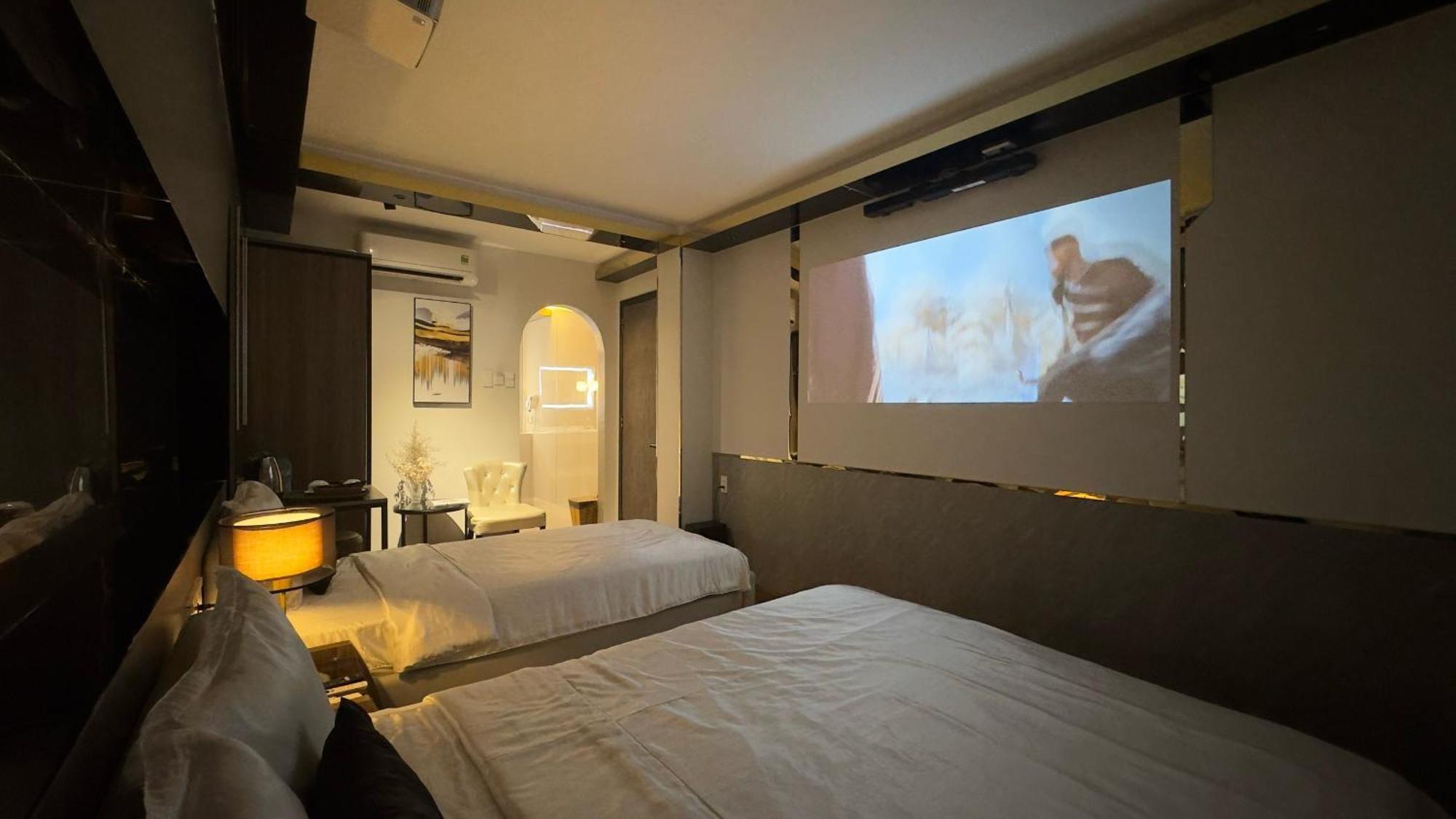 M&h Lux Ho Chi Minh City