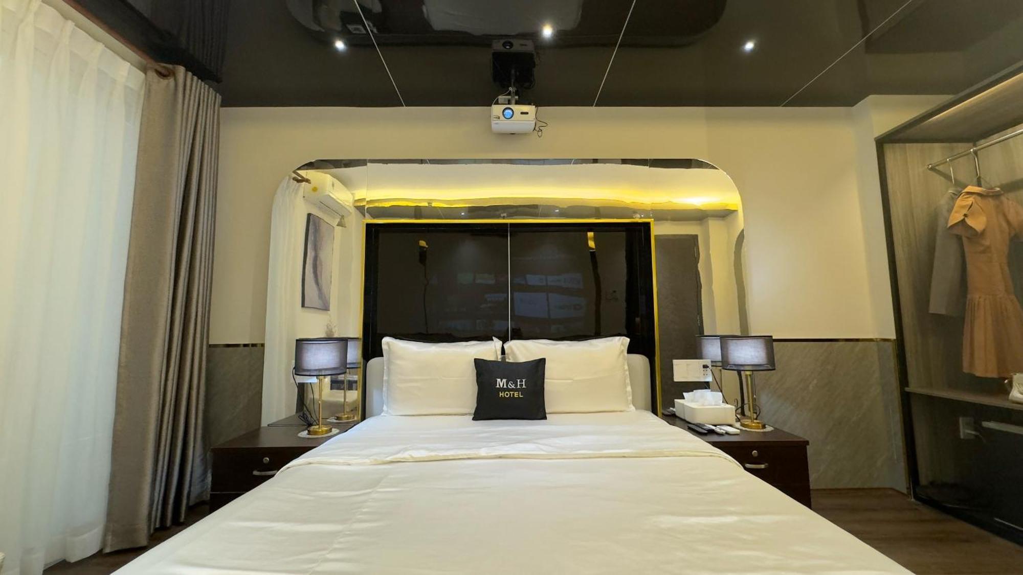 Hotel M&h Lux