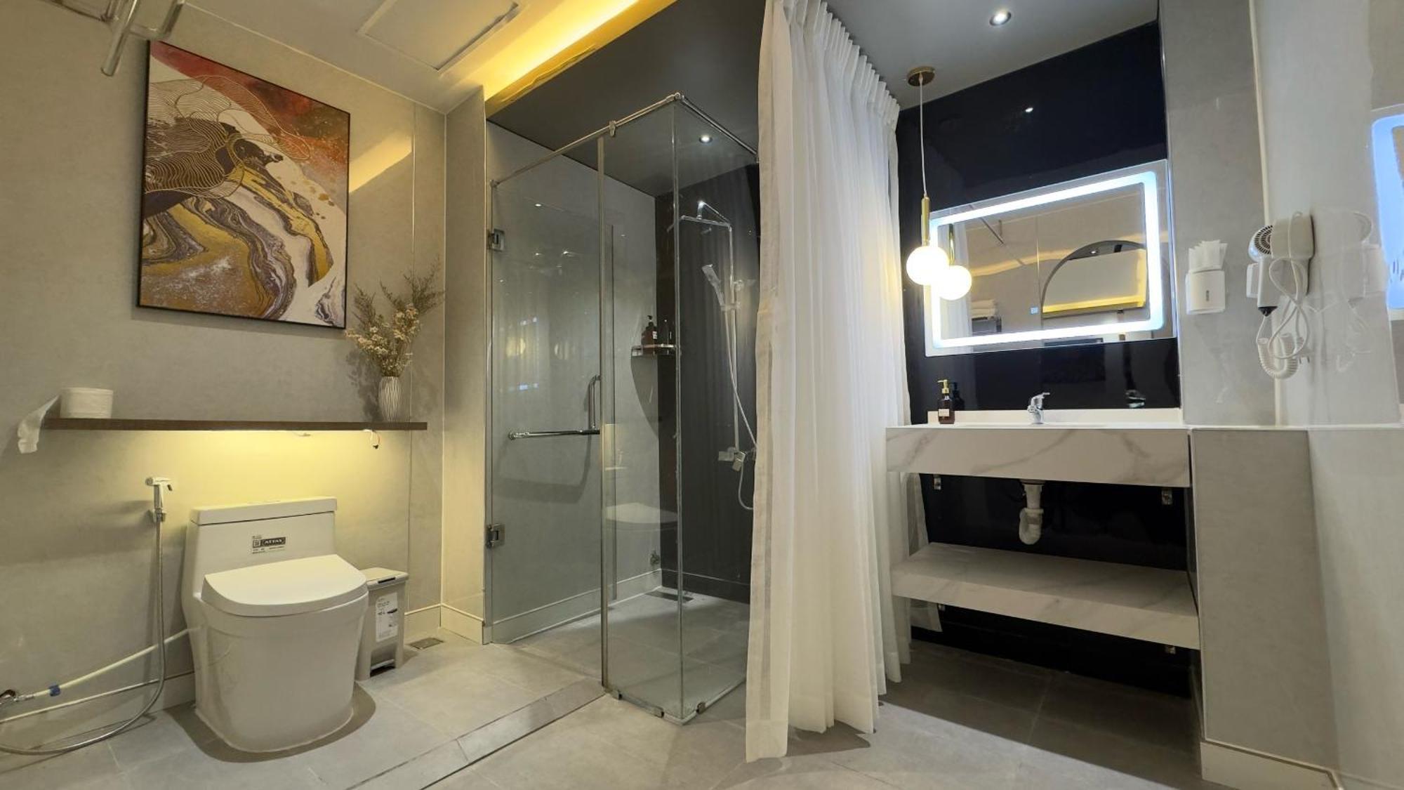 Hotel M&h Lux 3*