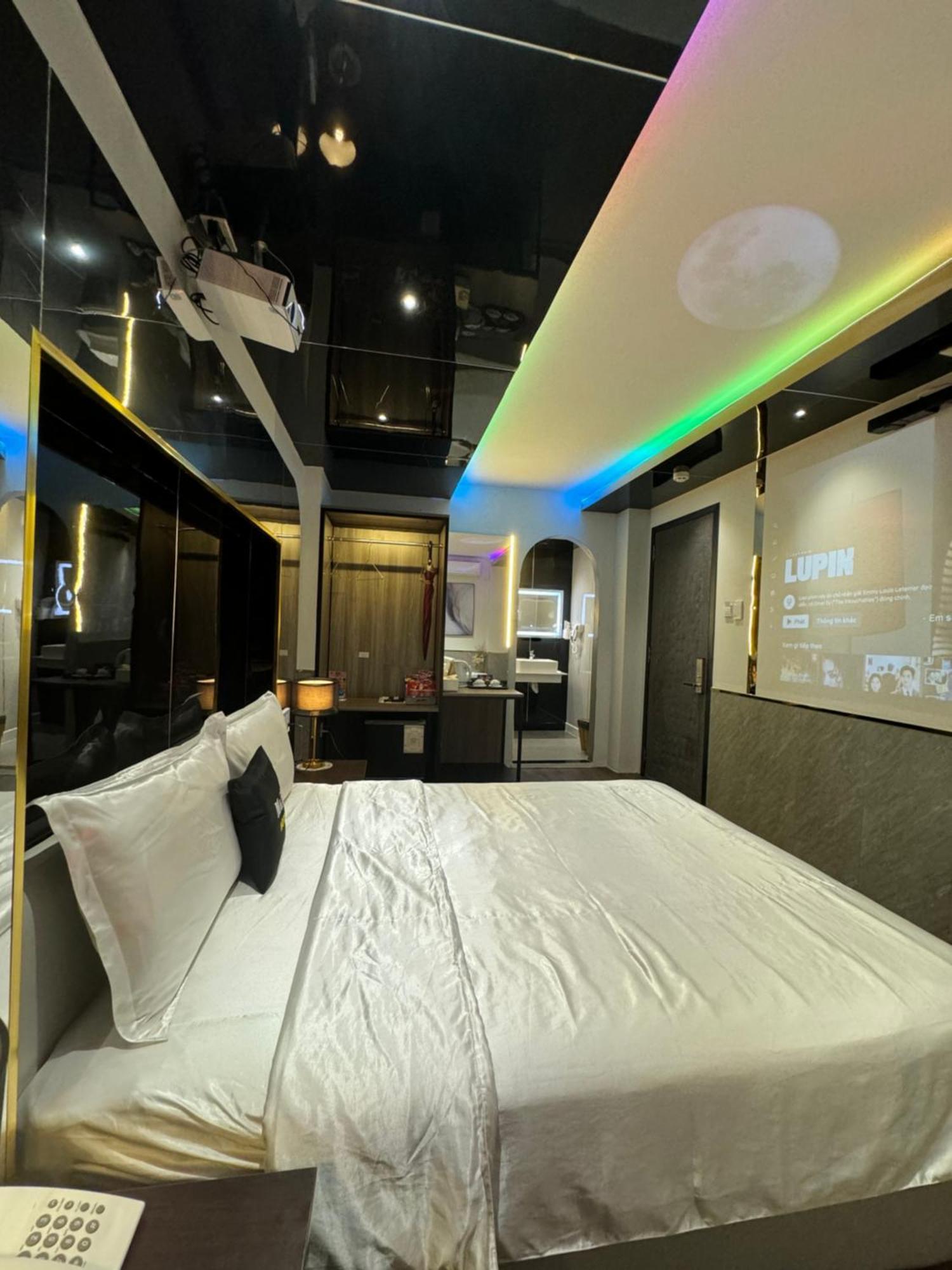 Hotel M&h Lux