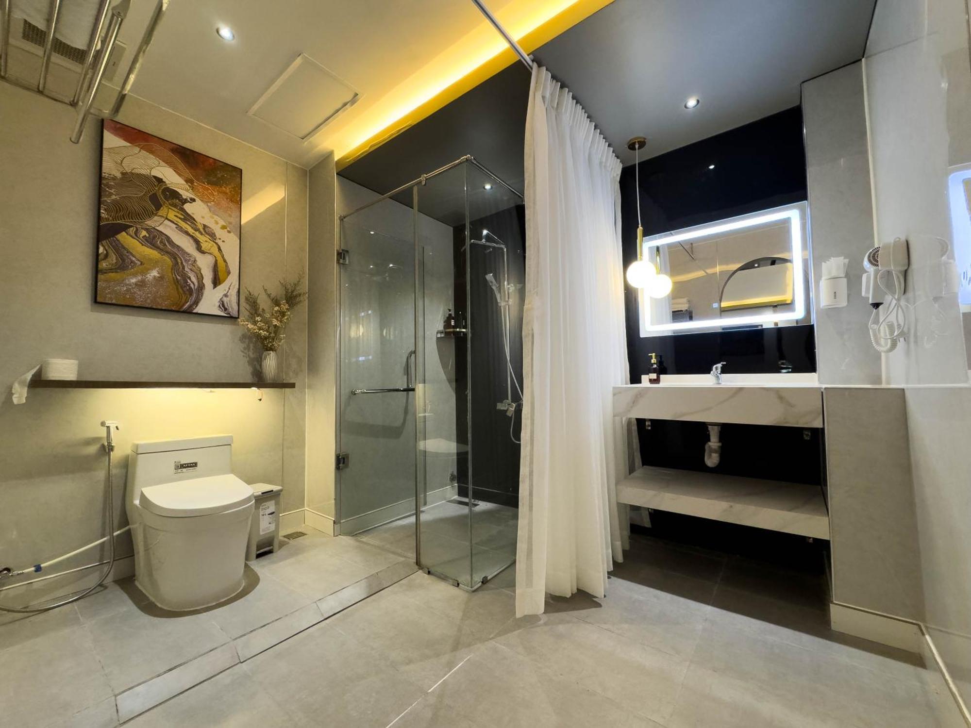 M&h Lux Khách sạn