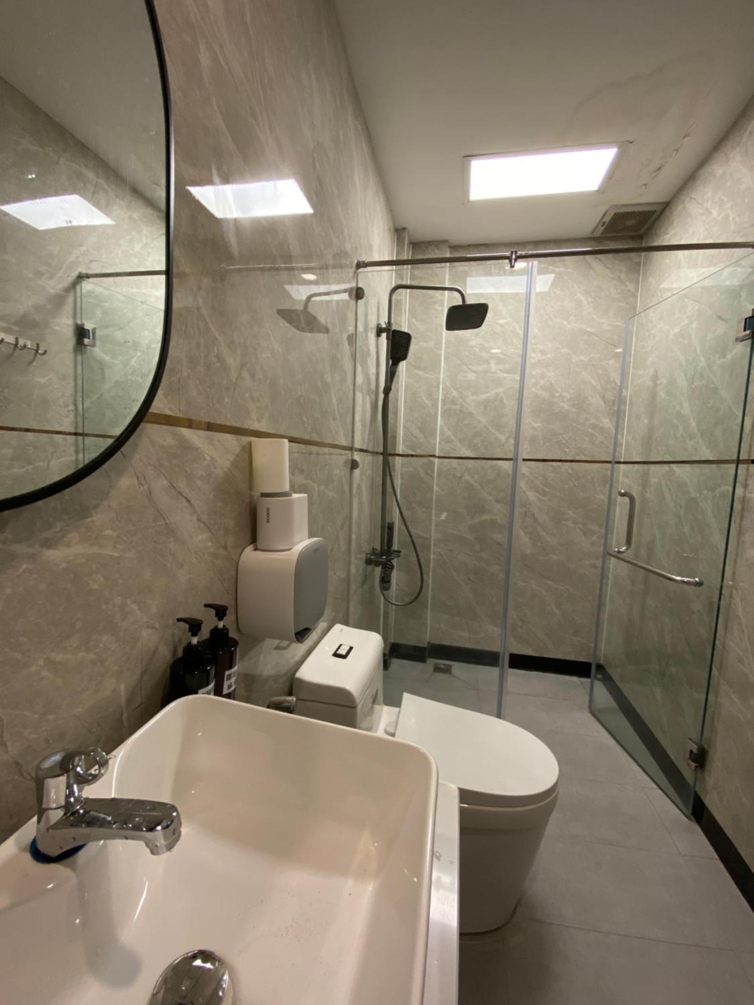 M&h Lux 3*